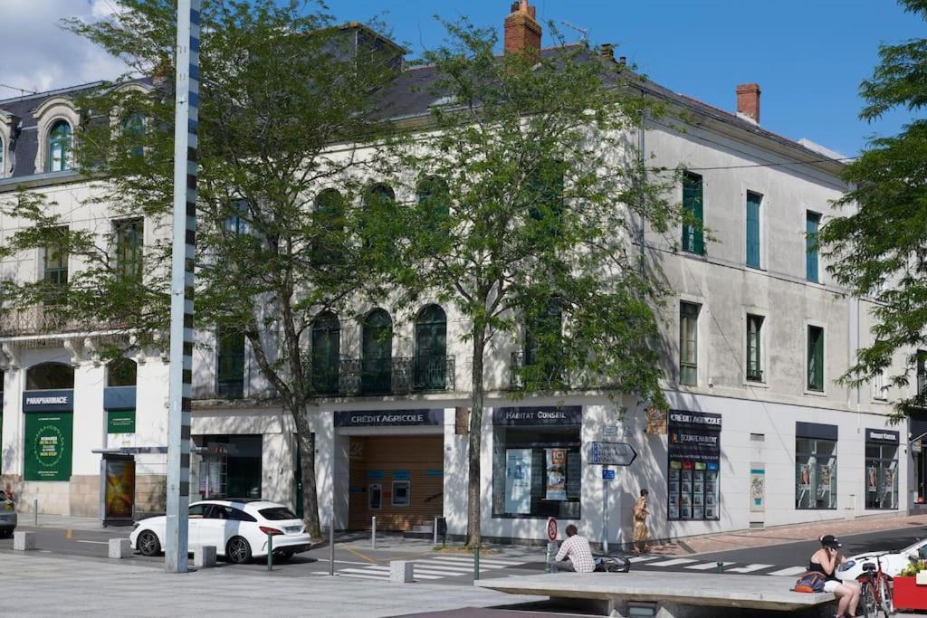 L'Eclat Travot Central Lumineux Vue Sublime Cholet Eksteriør bilde